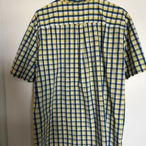 Like New. No visible flaws. Men’s XL.